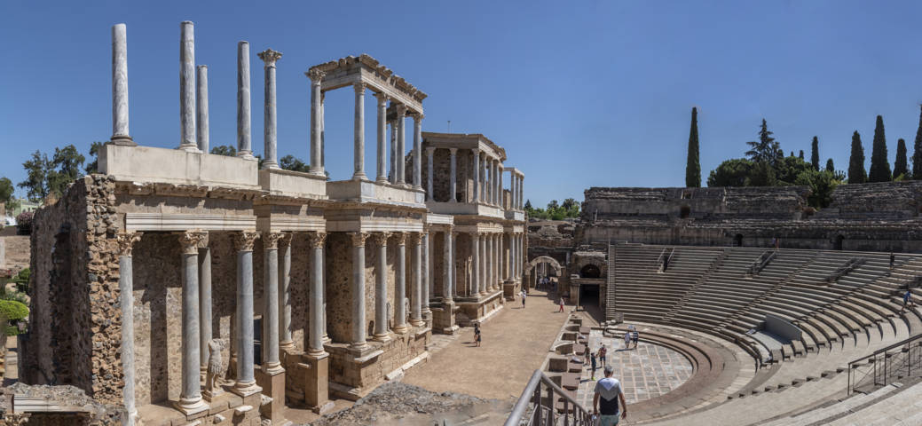 Badajoz - Mérida 006 - Teatro Romano.jpg